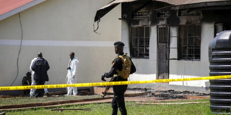 La Jordanie condamne l'attaque armée contre une école en Ouganda 2 - Le Progrès Egyptien La Jordanie condamne l'attaque armée contre une école en Ouganda 1 - Le Progrès Egyptien