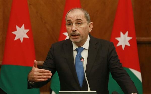 Al Safadi passe en revue les relations jordano-hongroises 1 - Le Progrès Egyptien