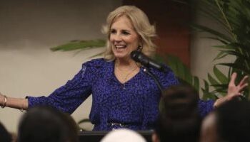 La première dame des USA visite la mosquée d’Al-Azhar