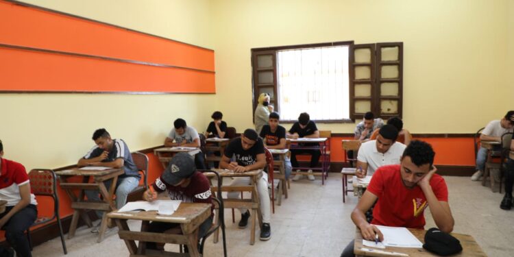 Début des épreuves du BAC 2 - Le Progrès Egyptien Début des épreuves du BAC 1 - Le Progrès Egyptien