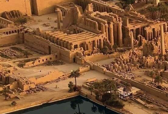 Le lac sacré, une des merveilles du temps passé 2 - Le Progrès Egyptien Le lac sacré, une des merveilles du temps passé 1 - Le Progrès Egyptien