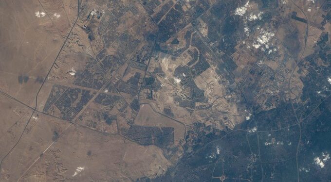 L'astronaute émirati publie une photo de l'Egypte vue de l'espace 2 - Le Progrès Egyptien L'astronaute émirati publie une photo de l'Egypte vue de l'espace 1 - Le Progrès Egyptien