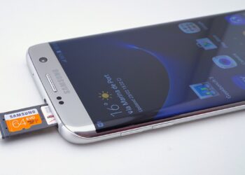 Téléphones Android : Les cartes SD, un cauchemar ?