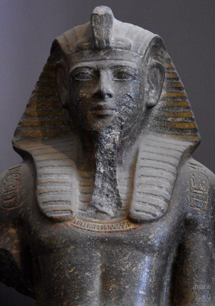 Buste de Mérenptah 4 - Le Progrès Egyptien Buste de Mérenptah 3 - Le Progrès Egyptien