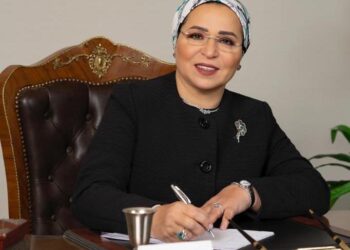 La première dame se réjouit de sa rencontre avec Mennat Allah Emad