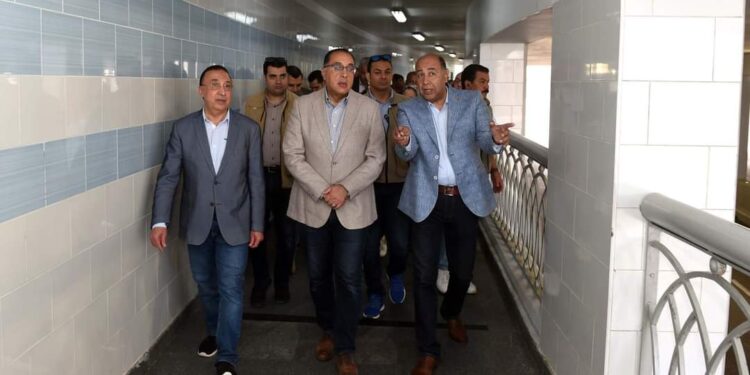 Madbouli inspecte les projets de ponts et de tunnels à Alexandrie 2 - Le Progrès Egyptien Madbouli inspecte les projets de ponts et de tunnels à Alexandrie 1 - Le Progrès Egyptien