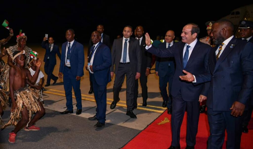 Al-Sissi arrive en Zambie (Photos) 10 - Le Progrès Egyptien Al-Sissi arrive en Zambie (Photos) 9 - Le Progrès Egyptien