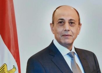 Le ministre de l’Aviation en tournée à l’aéroport international de « Sphinx »