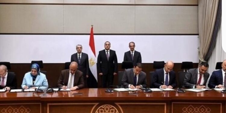 Le Conseil des ministres penche sur nombre de dossiers importants 2 - Le Progrès Egyptien Le Conseil des ministres penche sur nombre de dossiers importants 1 - Le Progrès Egyptien