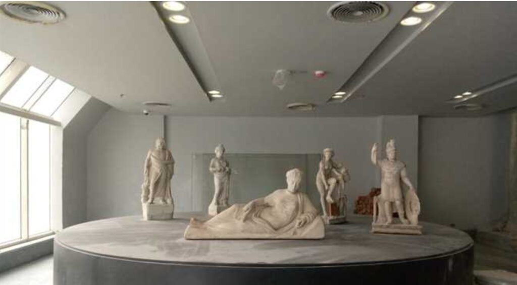 Pour encourager le tourisme culturel:La vie reprend au Musée gréco-romain 4 - Le Progrès Egyptien Pour encourager le tourisme culturel:La vie reprend au Musée gréco-romain 3 - Le Progrès Egyptien