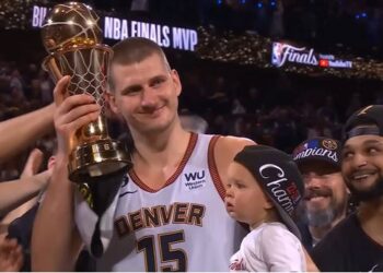 Basket : Nikola Jokic, premier pivot à être élu MVP