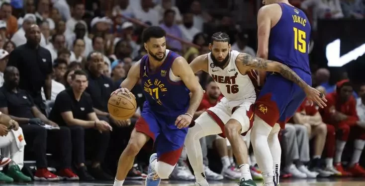 Finale NBA : Les Nuggets refroidissent le Heat 2 - Le Progrès Egyptien Finale NBA : Les Nuggets refroidissent le Heat 1 - Le Progrès Egyptien