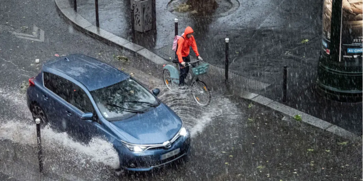 La France frappée par de violents orages 2 - Le Progrès Egyptien La France frappée par de violents orages 1 - Le Progrès Egyptien