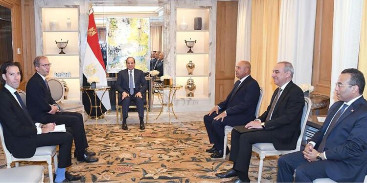 Le Président reçoit le président du groupe français "Alstom" à Paris 2 - Le Progrès Egyptien Le Président reçoit le président du groupe français "Alstom" à Paris 1 - Le Progrès Egyptien