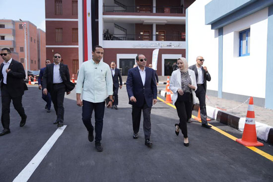 Béheira : Al-Sissi se rend au Complexe de services technologiques 4 - Le Progrès Egyptien Béheira : Al-Sissi se rend au Complexe de services technologiques 3 - Le Progrès Egyptien