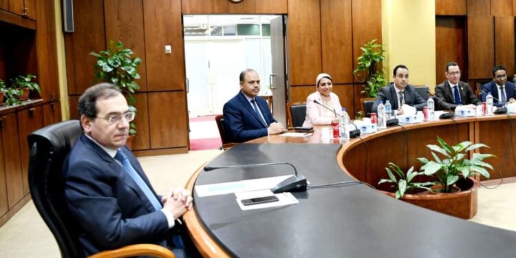 El Molla délivre une licence de ravitaillement à la compagnie Peninsula 1 - Le Progrès Egyptien