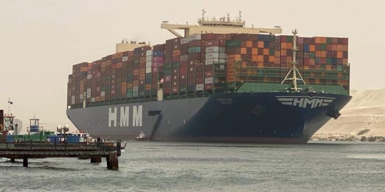 La navigation au Canal de Suez n'a pas été affectée par le mauvais temps 1 - Le Progrès Egyptien