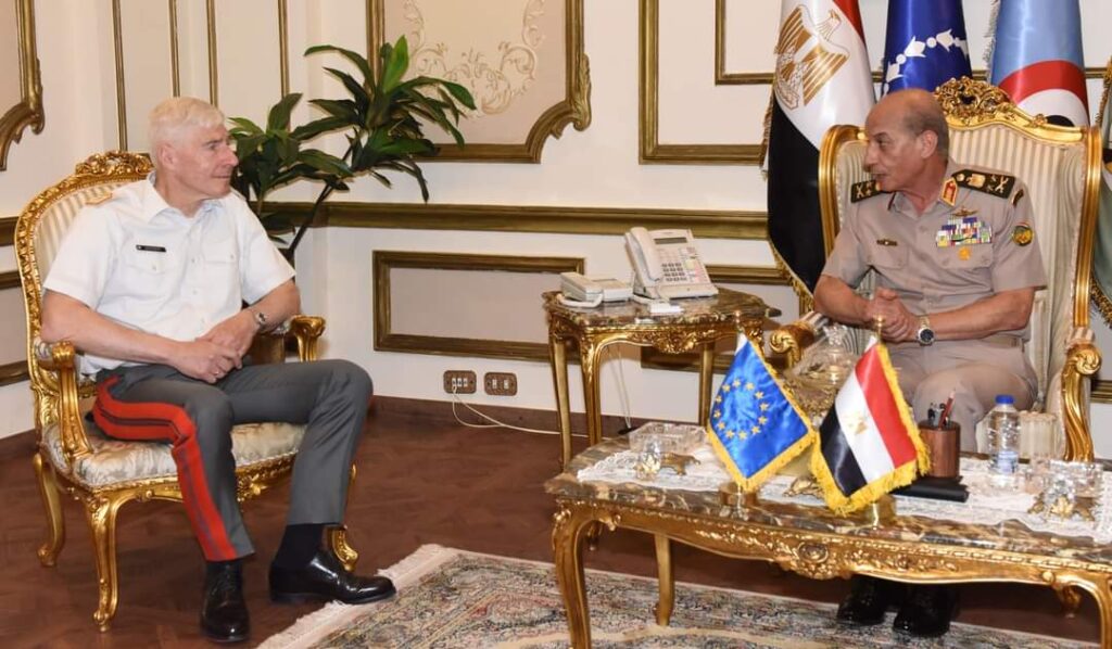 Le ministre de la Défense rencontre le chef du Comité militaire de l'Union européenne (Photos) 8 - Le Progrès Egyptien Le ministre de la Défense rencontre le chef du Comité militaire de l'Union européenne (Photos) 7 - Le Progrès Egyptien