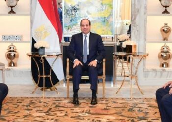 Al-Sissi examine les moyens d’élargir les activités de CMA CGM en Égypte