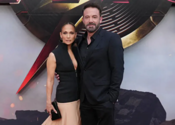 Jennifer Lopez et Ben Affleck complices pour « The Flash »