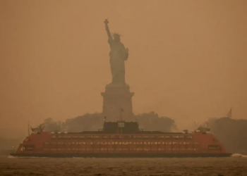 New York suffoque sous la fumée des incendies au Canada