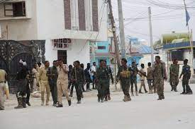 Les forces de sécurité mettent fin au siège de l’hôtel de Mogadiscio attaqué par les shebab