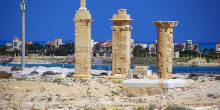 Restauration de la nécropole de Marina El-Alamein 2 - Le Progrès Egyptien Restauration de la nécropole de Marina El-Alamein 1 - Le Progrès Egyptien