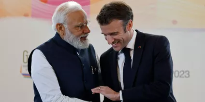 Macron décerne au PM indien la grand-croix de la Légion d'honneur 4 - Le Progrès Egyptien Macron décerne au PM indien la grand-croix de la Légion d'honneur 3 - Le Progrès Egyptien