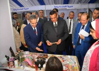 Hicham Amna: Al-Sissi accorde une priorité aux emplois des jeunes et des femmes