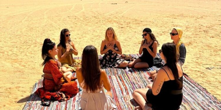 Traiter avec l’énergie de l'amour dans le désert du Sinaï 2 - Le Progrès Egyptien Traiter avec l’énergie de l'amour dans le désert du Sinaï 1 - Le Progrès Egyptien