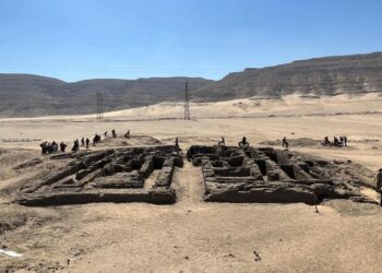 Restauration de la pyramide de Tétishéri