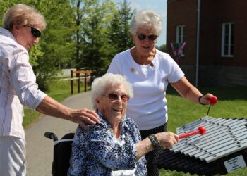 Du chant et de la musique… pour traiter la démence!