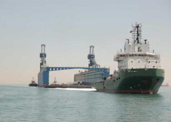 Le dock flottant “Fakhr al-Qanal”, un tournant qualitatif dans le domaine de la réparation des navires