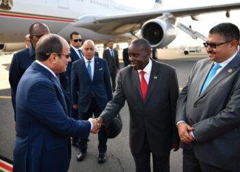 Al-Sissi arrive au Kenya pour participer à la 5e réunion de coordination semestrielle de l’UA