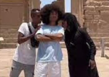 #Noel _Robinson : « #Calm_down », tu es en Egypte !