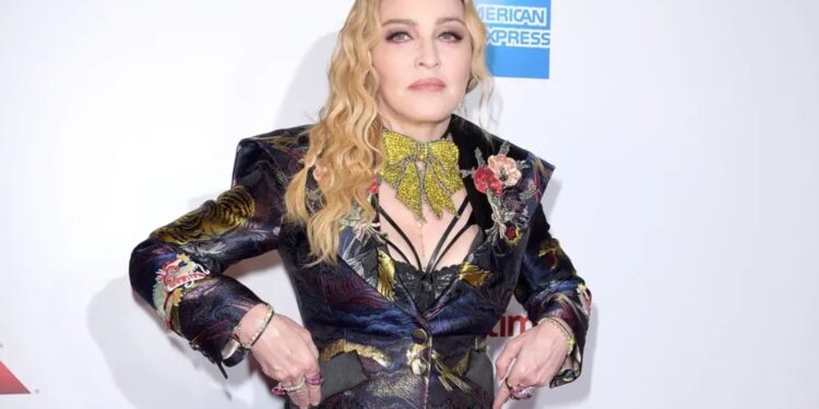 Madonna brise le silence 2 - Le Progrès Egyptien Madonna brise le silence 1 - Le Progrès Egyptien