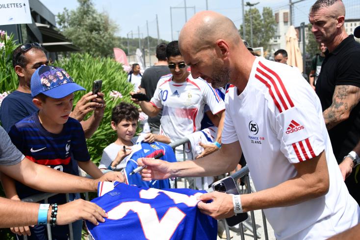 France-98 : 25 ans après, Zidane réunit les Bleus autour de lui 4 - Le Progrès Egyptien France-98 : 25 ans après, Zidane réunit les Bleus autour de lui 3 - Le Progrès Egyptien