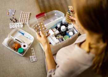 La trousse SOS naturelle à emporter en vacances