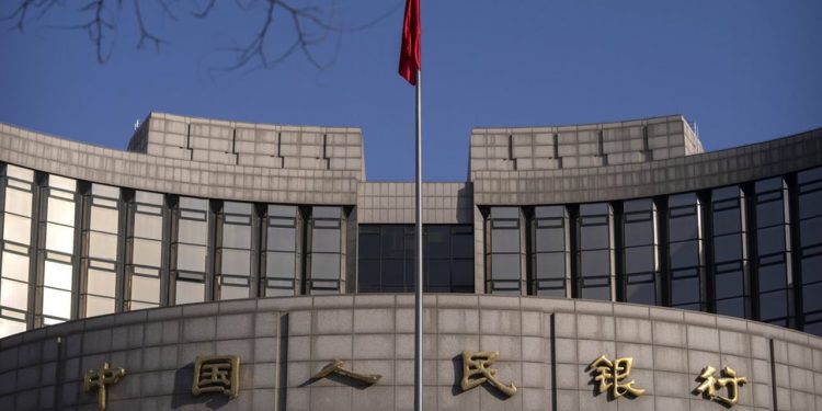 Chine : Nouvelle baisse des taux pour soutenir l'économie  1 - Le Progrès Egyptien Certains taux d'intérêt sont désormais à leur plus bas historique en Chine. (Mark Schiefelbein/Ap/SIPA)