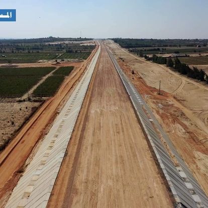 Le ministre des Transports inspecte le projet du TGV 14 - Le Progrès Egyptien Le ministre des Transports inspecte le projet du TGV 13 - Le Progrès Egyptien