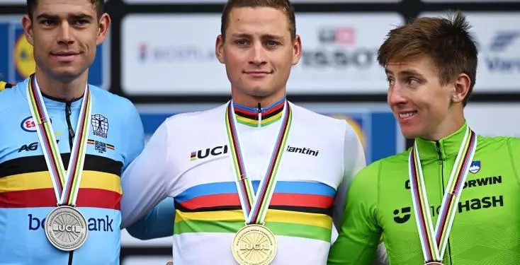 Mondiaux sur route : Le triomphe de Van der Poel, acrobate et guerrier 2 - Le Progrès Egyptien Mondiaux sur route : Le triomphe de Van der Poel, acrobate et guerrier 1 - Le Progrès Egyptien