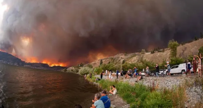 Canada-Incendies : Environ 30.000 personnes ont reçu un ordre d’évacuation 2 - Le Progrès Egyptien Canada-Incendies : Environ 30.000 personnes ont reçu un ordre d’évacuation 1 - Le Progrès Egyptien