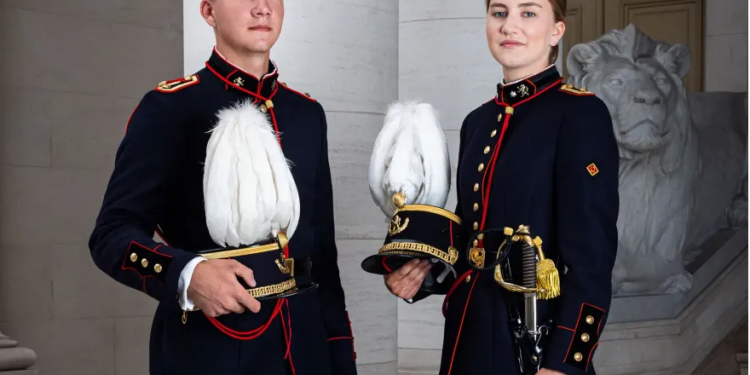 Elisabeth et Gabriel de Belgique, chacun son camp militaire d’été 1 - Le Progrès Egyptien