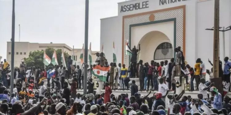 Niger : La France va évacuer ses ressortissants 2 - Le Progrès Egyptien Niger : La France va évacuer ses ressortissants 1 - Le Progrès Egyptien