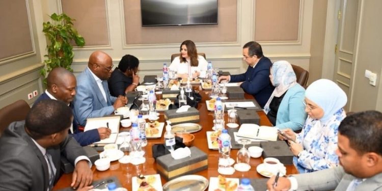 L’Egypte et le Zimbabwe examinent la coopération conjointe 2 - Le Progrès Egyptien L’Egypte et le Zimbabwe examinent la coopération conjointe 1 - Le Progrès Egyptien