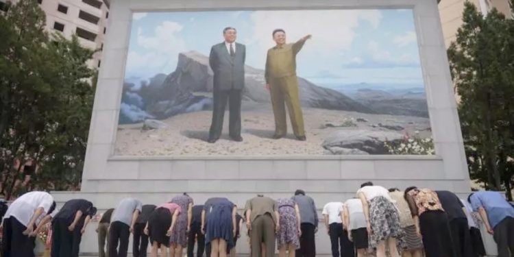 Corée du Nord : Protéger à tout prix les effigies des Kim 2 - Le Progrès Egyptien Corée du Nord : Protéger à tout prix les effigies des Kim 1 - Le Progrès Egyptien