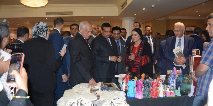 Guizeh : Exposition d’artisanat en coopération avec l’ambassade du Yémen 2 - Le Progrès Egyptien Guizeh : Exposition d’artisanat en coopération avec l’ambassade du Yémen 1 - Le Progrès Egyptien