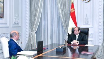 Al-Sissi : Utiliser les dernières technologies électroniques dans le système judiciaire