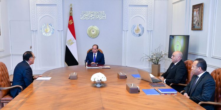 Le Président Al-Sissi se réunit avec le chef du Dispositif de développement des PME 1 - Le Progrès Egyptien