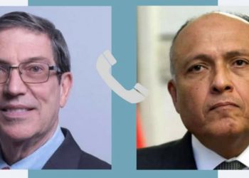 Choucri reçoit un appel téléphonique de son homologue cubain